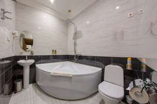 Гостиница Golden Palace Санкт-Петербург Люкс-4